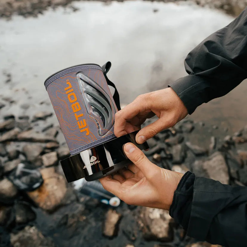 JetBoil Flash 1.0L Fast Boil System plus windscreen