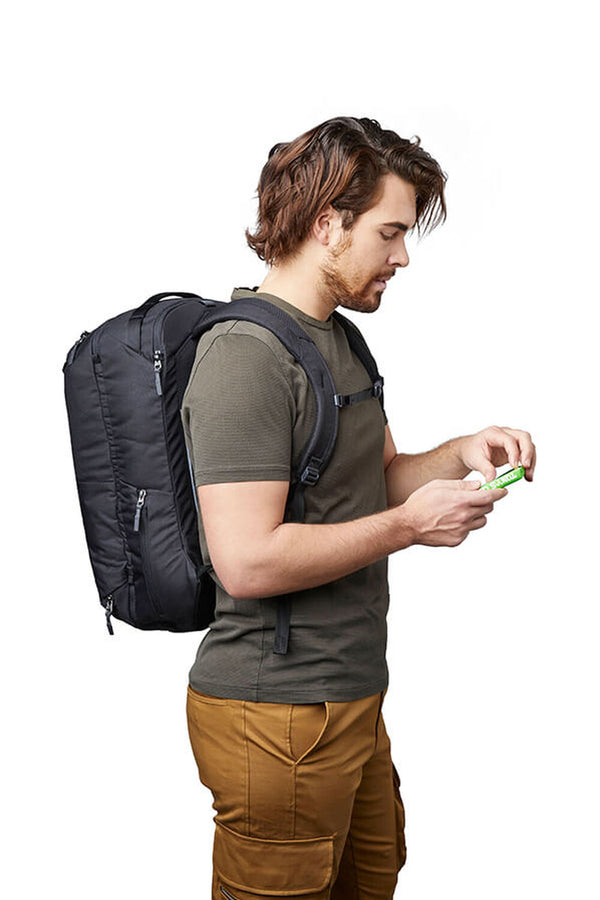 Gregory Border Traveller 30 Backpack