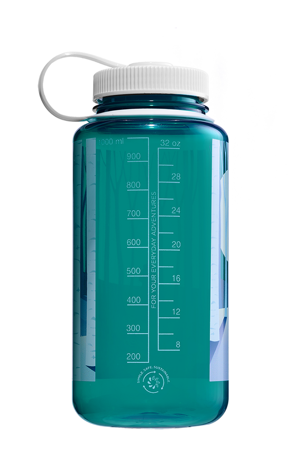 Nalgene 32 oz Wide Mouth Negative Landscape Bottle
