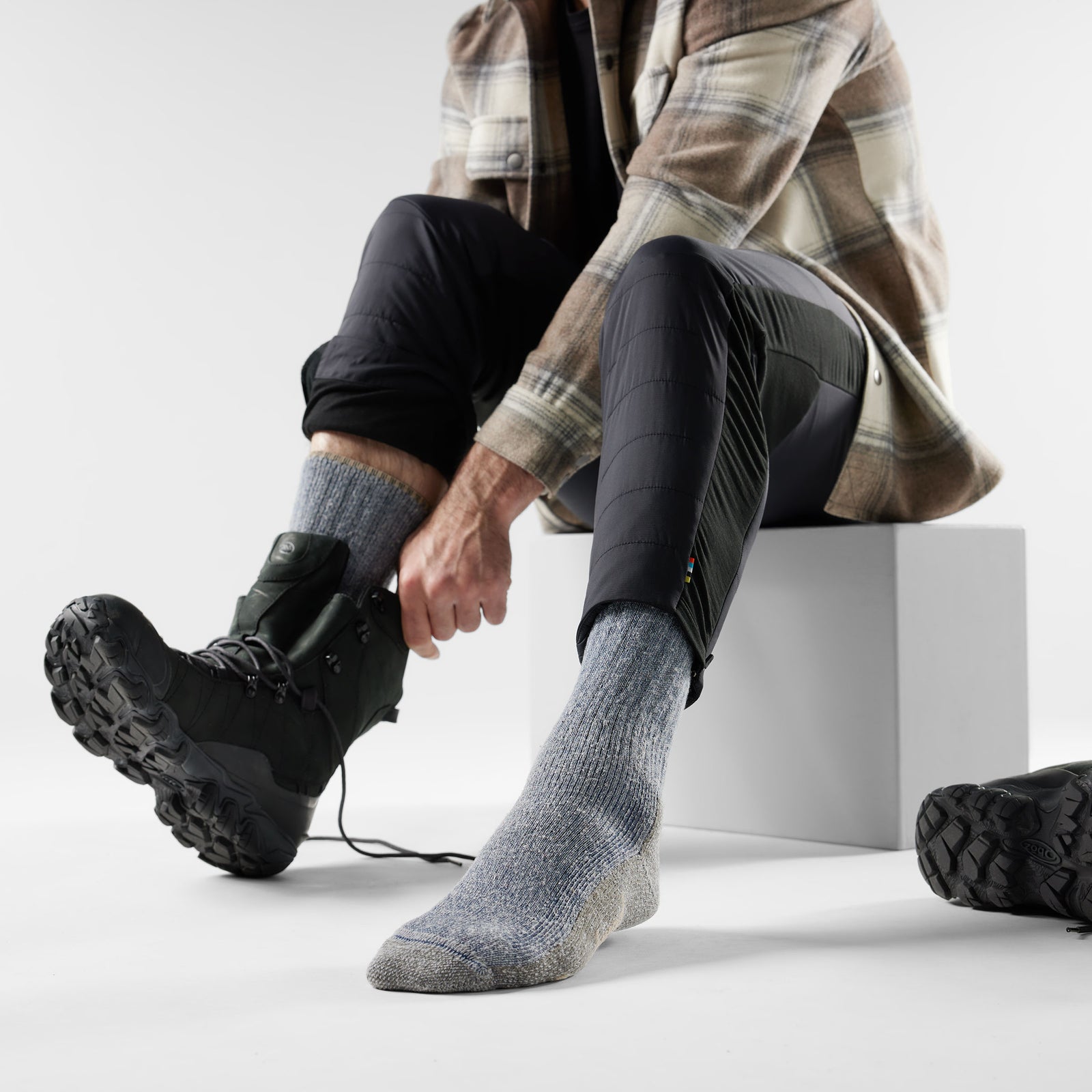 Smartwool Classic Edition Second Cut Mountaineer Crew Sock
