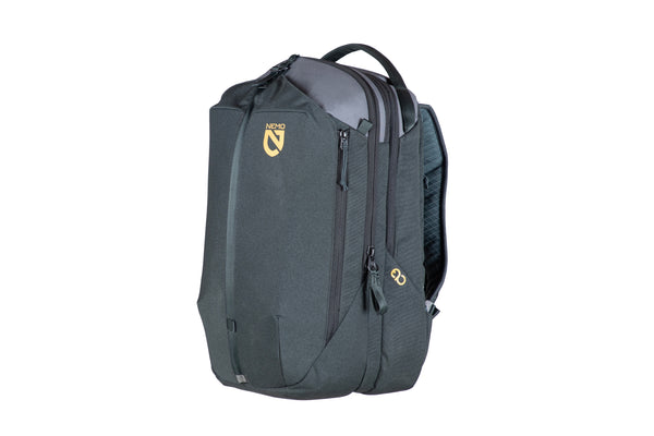 Vantage™ 26L Endless Promise® Everyday Adventure Daypack